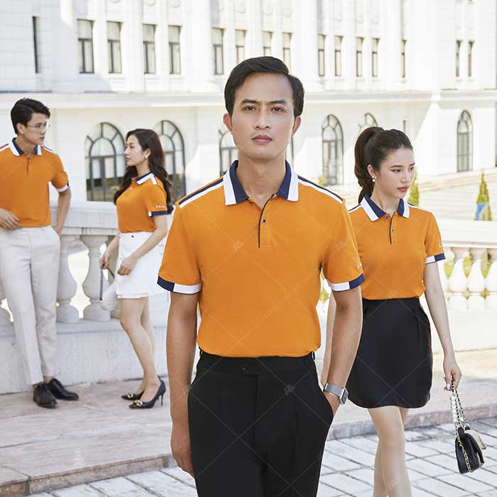 Logo được thêu phía bên tay trái tinh tế tạo điểm nhấn khác biệt cho Flyok.vip truy cập ngay