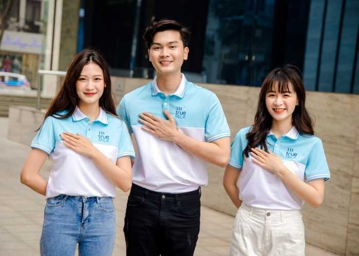 Mẫu Fly883 Mở Tài Khoản phối trắng -xanh nhã nhặn, tươi sáng của TH True Milk