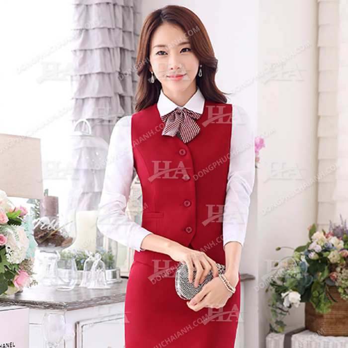 Trang phục áo gile Trang Chủ Fly88.Com Uy Tín Đẳng Cấp Số 1 Châu Á màu đỏ tươi cho phái đẹp