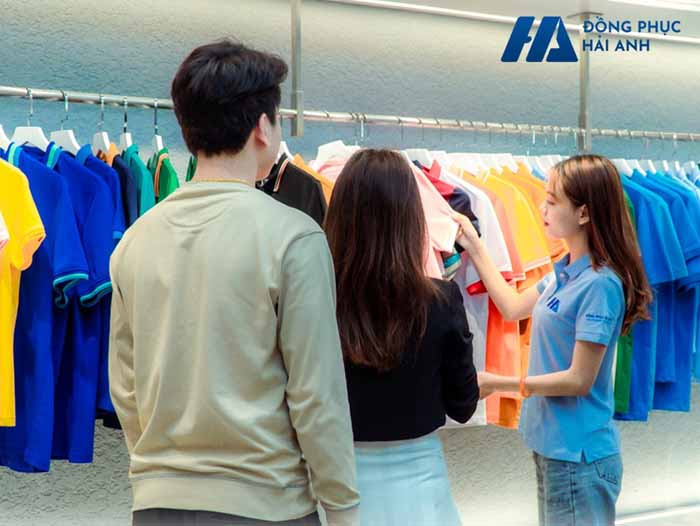 Đội ngũ nhân viên của FLY888 Tỷ Lệ Kèo Hấp luôn tư vấn khách hàng bằng cả sự nhiệt huyết