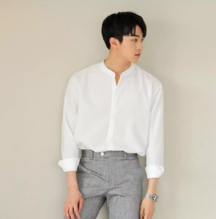 Lãng tử trong chiếc FLY88 tặng nạp đầu 188K trắng cổ trụ mang phong cách Hàn Quốc trẻ trung