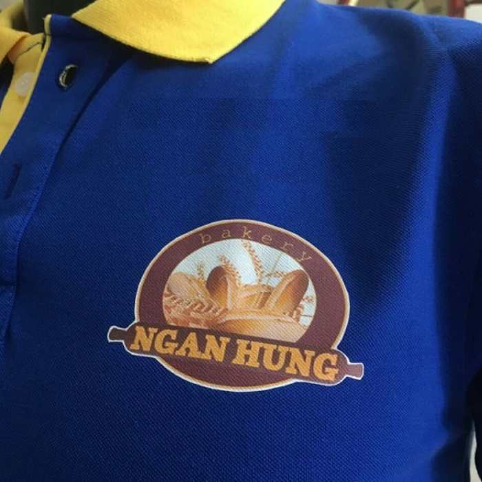 FLy88 quaytay.tv bóng đá có logo được in decal trước ngực