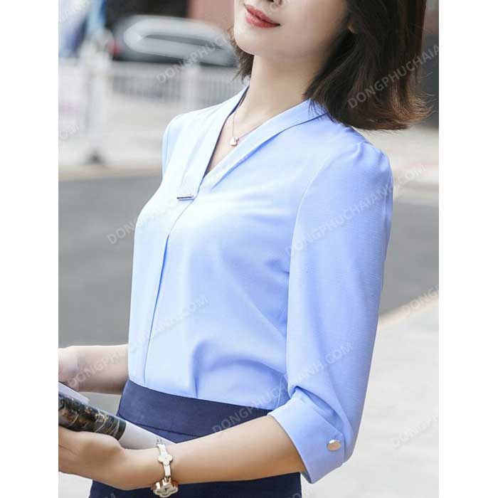Đồng phục áo sơ mi nữ công sở cổ V xanh dương sang trọng