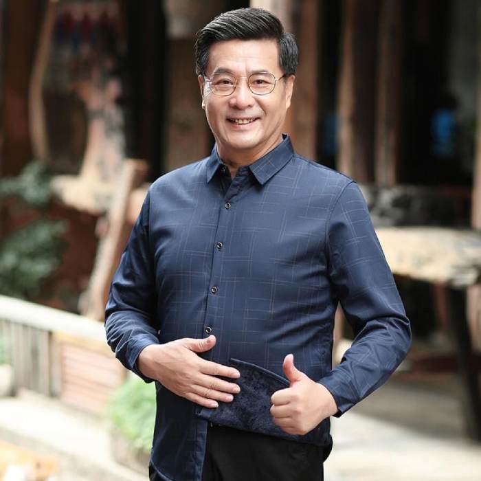 Áo sơ mi xanh than được Nhà Cái FLY88.COM Xanh Chín, Uy Tín Tặng 188k bởi nhà may Mr Simple