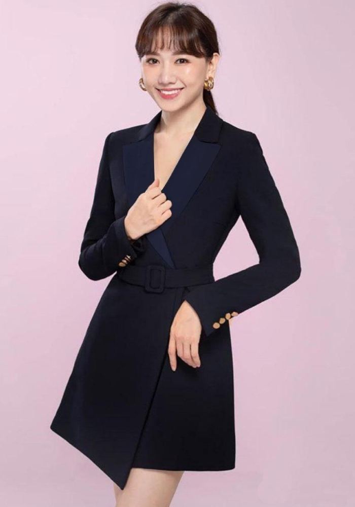 Chiếc váy giả vest mang đến phong cách thời trang độc đáo