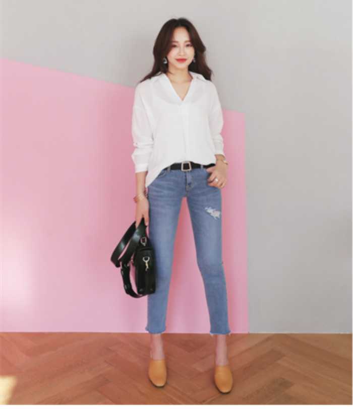 Mix FLY88 tặng nạp đầu 188K trắng Trang Chủ Fly88.Com Uy Tín Đẳng Cấp Số 1 Châu Á dài tay với quần jeans tươi trẻ