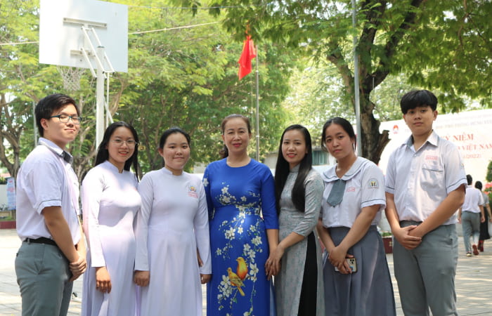 áo dài Nhà Cái FLY88.COM Xanh Chín, Uy Tín Tặng 188k Hùng Vương