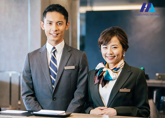 FLy88 quaytay.tv bóng đá áo vest lễ tân sang trọng và chỉn chu 