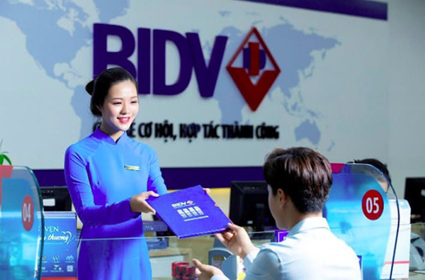 FLy88 quaytay.tv bóng đá BIDV - mẫu thiết kế áo dài