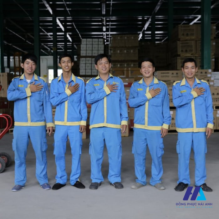 FLy88 quaytay.tv bóng đá công nhân điện lạnh của điện máy xanh với Nhà Cái FLY88.COM Xanh Chín, Uy Tín Tặng 188k màu thương hiệu