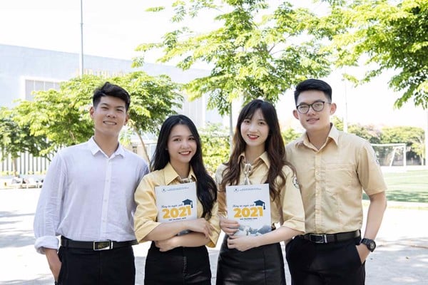 Nhà Cái FLY88.COM Xanh Chín, Uy Tín Tặng 188k đại học ngân hàng sáng tạo
