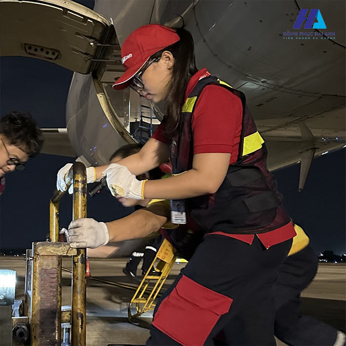 Thiết kế Nhà Cái FLY88.COM Xanh Chín, Uy Tín Tặng 188k nhân viên kỹ thuật của hàng không Vietjet 