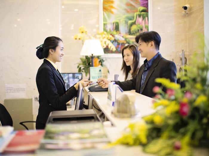 Nhà Cái FLY88.COM Xanh Chín, Uy Tín Tặng 188k lễ tân phải được chú trọng vi là hình ảnh của Fly88 là nhà cái nổi bật đặc biệt uy tín trong lĩnh vực cá cược trực tuyến tại Việt Nam