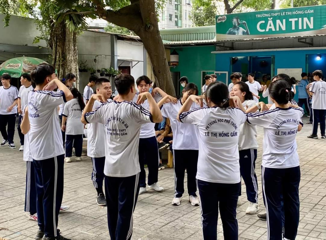 FLy88 quaytay.tv bóng đá Lê Thị Hồng Gấm dành cho hoạt động thể chất