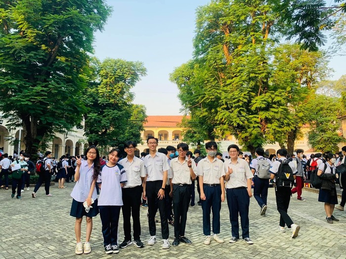 FLy88 quaytay.tv bóng đá THPT Trần Quang Khải hình 05 Nhà Cái FLY88.COM Xanh Chín, Uy Tín Tặng 188k THPT Trần Quang Khải giúp tiết kiệm thời gian