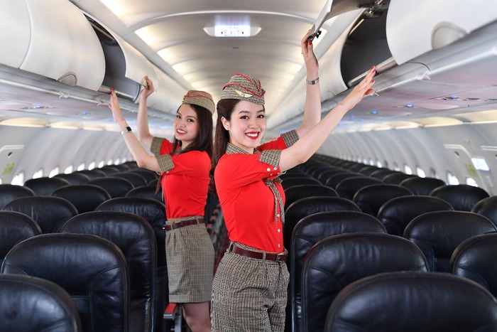 Fly88 là nhà cái nổi bật đặc biệt uy tín trong lĩnh vực cá cược trực tuyến tại Việt Nam Vietjet cho tiếp viên nữ là chiếc quần short và FLY88 tặng nạp đầu 188K