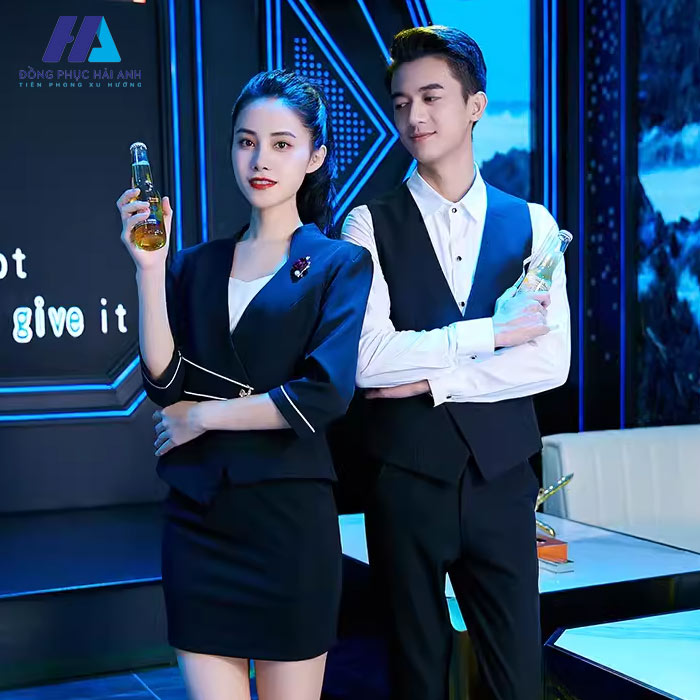 FLy88 quaytay.tv bóng đá áo vest quán bar sang trọng và đẳng cấp