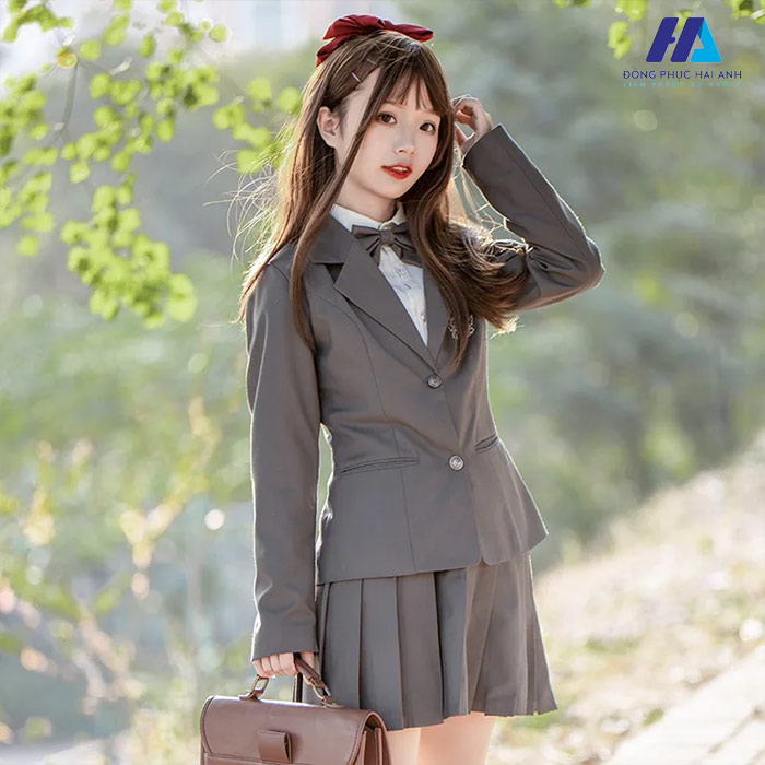 Lịch sự và sang trọng với mẫu Nhà Cái FLY88.COM Xanh Chín, Uy Tín Tặng 188k áo vest học sinh Nhật 
