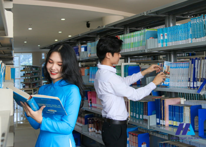 Thiết kế Nhà Cái FLY88.COM Xanh Chín, Uy Tín Tặng 188k trẻ trung, năng động mà thanh lịch, kín đáo