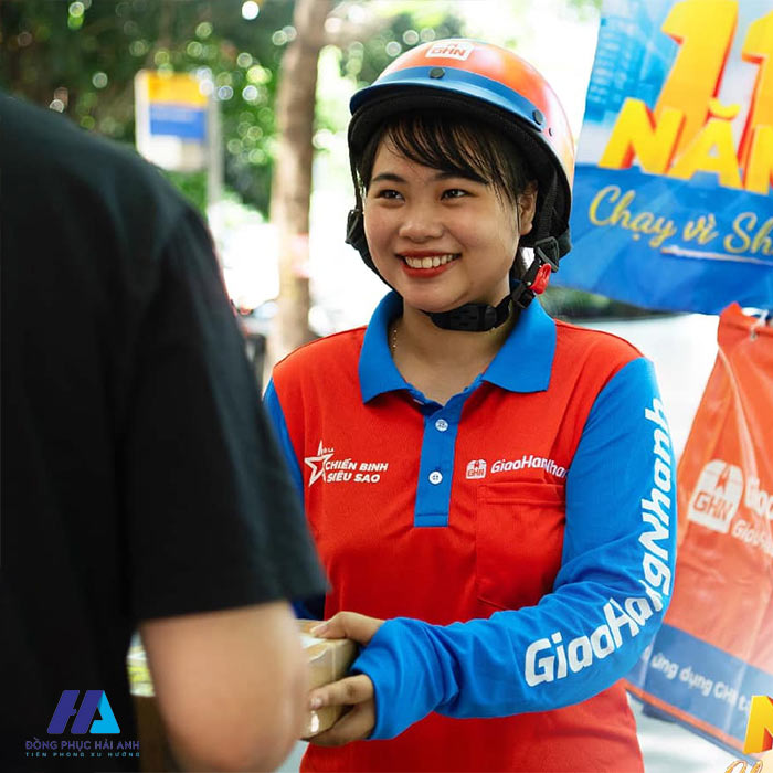 Xanh dương và cam là hai màu sắc chính các mẫu Nhà Cái FLY88.COM Xanh Chín, Uy Tín Tặng 188k nhân viên giao hàng nhanh 