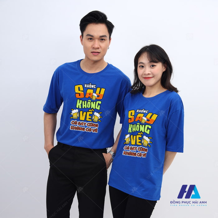 Áo du lịch màu xanh dương