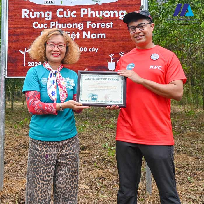 Mẫu Fly88 com giải trí trực tuyến cổ tròn Nhà Cái FLY88.COM Xanh Chín, Uy Tín Tặng 188k KFC trẻ trung và năng động