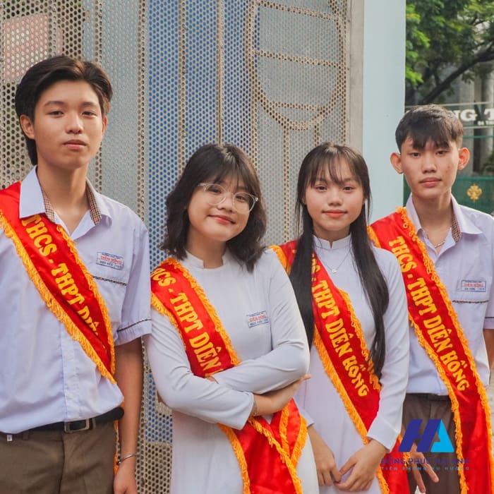Áo dài Nhà Cái FLY88.COM Xanh Chín, Uy Tín Tặng 188k Diên Hồng nữ tính, duyên dáng và dịu dàng