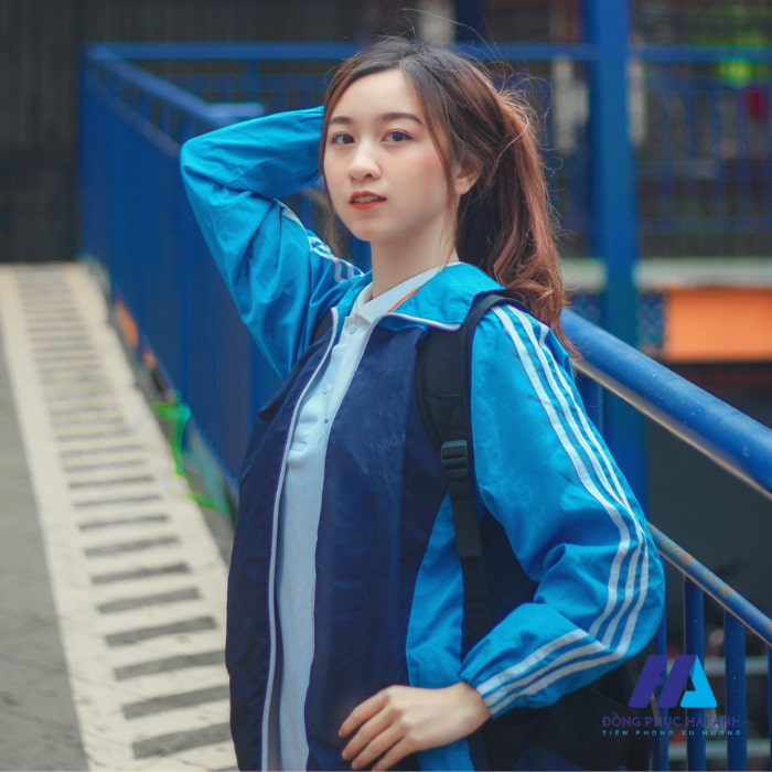 Vải áo gió Nhà Cái FLY88.COM Xanh Chín, Uy Tín Tặng 188k TMU giúp cản gió, chống nước tuyệt vời