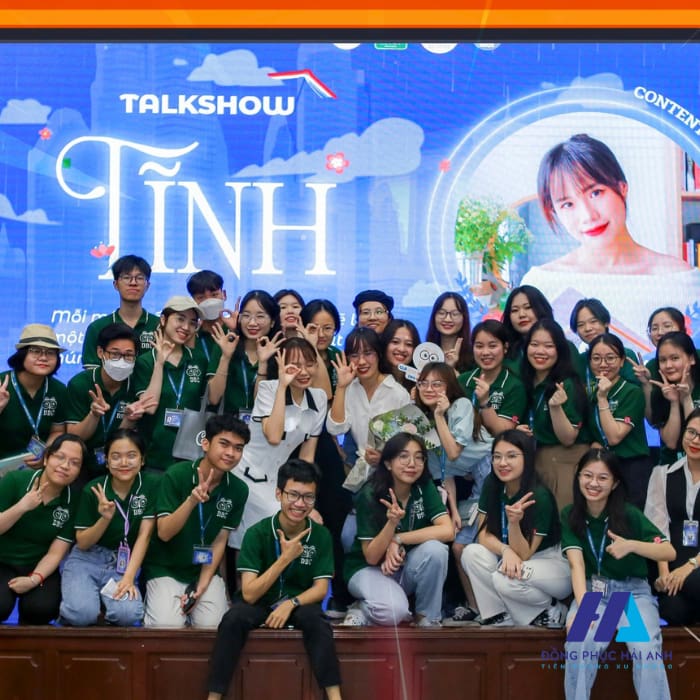 Học viện Ngoại Giao có sự đa dạng trong thiết kế áo hội nhóm, áo CLB