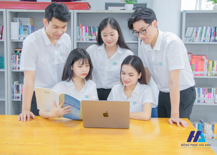 Thiết kế Nhà Cái FLY88.COM Xanh Chín, Uy Tín Tặng 188k ĐH UTH thanh lịch, kín đáo và sang trọng