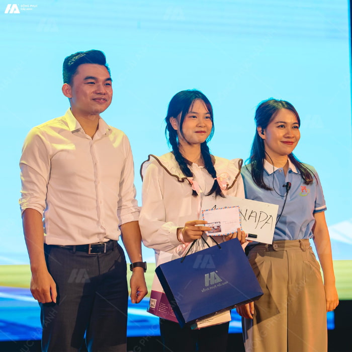FLY888 Tỷ Lệ Kèo Hấp - Địa chỉ may Nhà Cái FLY88.COM Xanh Chín, Uy Tín Tặng 188k Fly883 Mở Tài Khoản uy tín, chất lượng hàng đầu