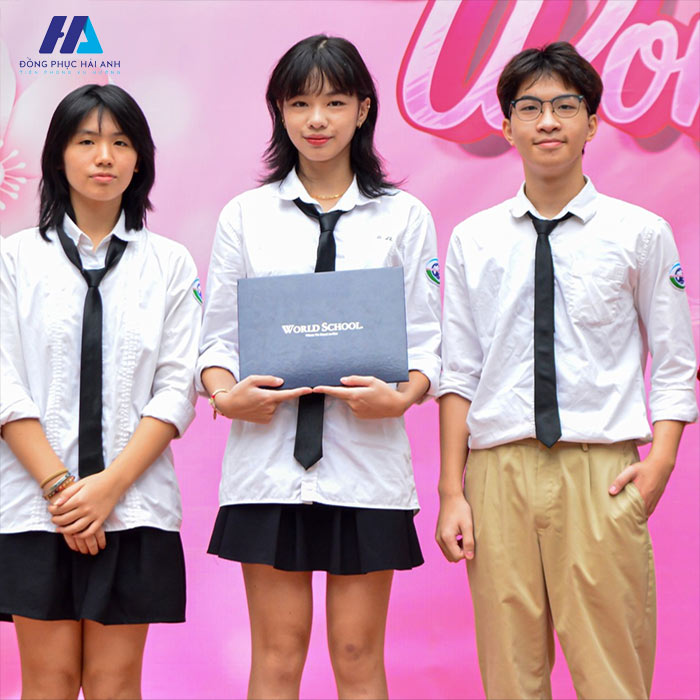 Áo sơ mi Nhà Cái FLY88.COM Xanh Chín, Uy Tín Tặng 188k Newton khối thcs-thpt tạo sự chỉn chu, tinh tế cho người mặc