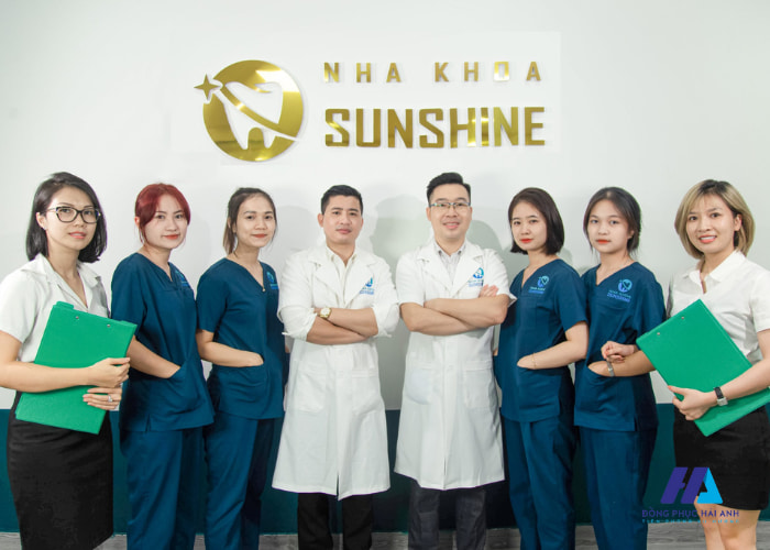 Nha khoa Sunshine sử dụng tone màu trắng và xanh dương cho các mẫu Nhà Cái FLY88.COM Xanh Chín, Uy Tín Tặng 188k nhân viên