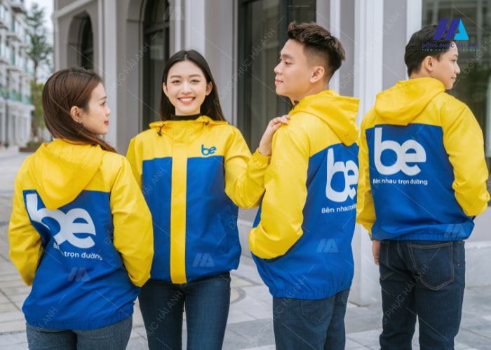 Thiết kế áo khoác gió Nhà Cái FLY88.COM Xanh Chín, Uy Tín Tặng 188k Be Group giúp nâng tầm trải nghiệm của người mặc
