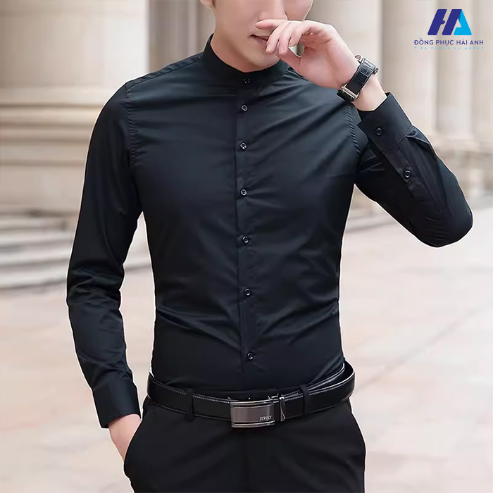 Sơ mi nam nam cổ tàu thường tạo một đường chữ V trên cổ tạo nên điểm nhấn và cuốn hút
