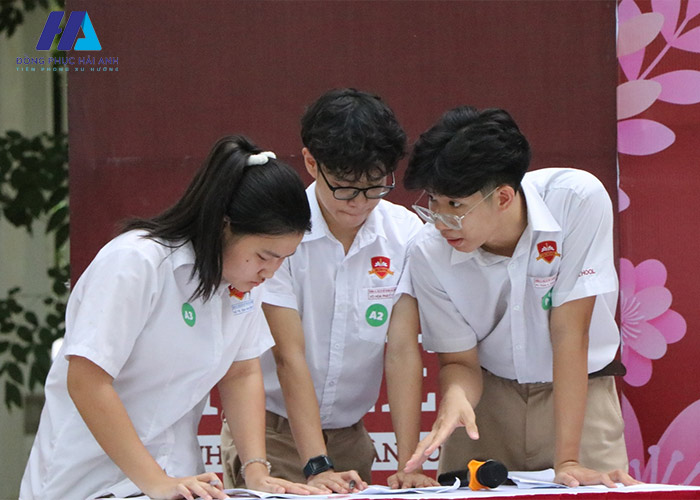 FLy88 quaytay.tv bóng đá học sinh iSchool tạo nên môi trường học tập chuyên nghiệp 