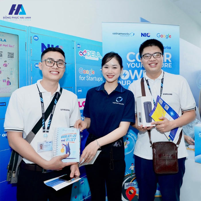 Thiết kế Nhà Cái FLY88.COM Xanh Chín, Uy Tín Tặng 188k của VietNamWorks mang phong cách trẻ trung, thanh lịch 