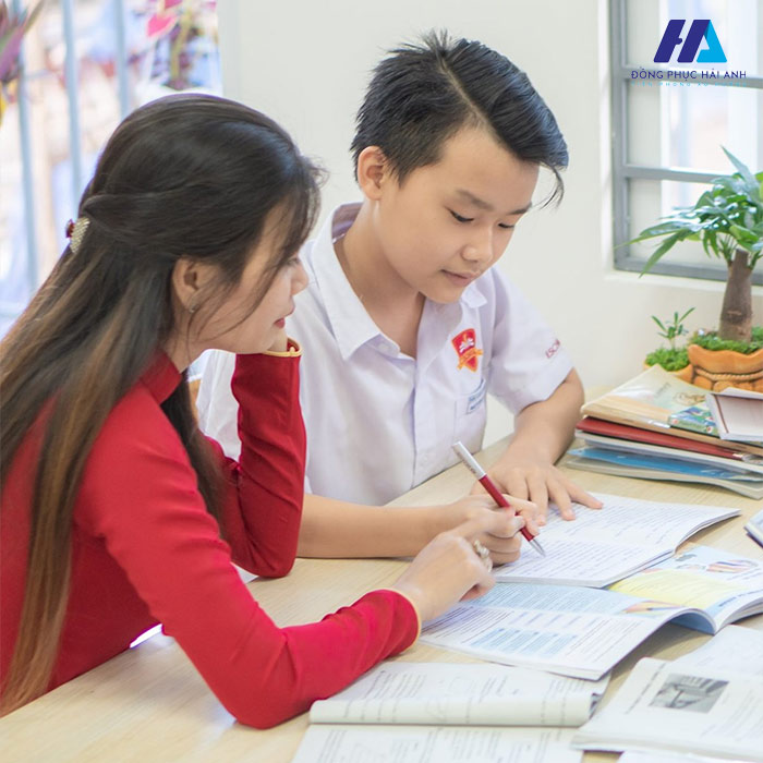 FLy88 quaytay.tv bóng đá giúp nâng cao ý thức tự giác và tinh thần kỷ luật cho học sinh 