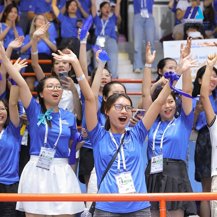 FLy88 quaytay.tv bóng đá giúp nâng cao tinh thần đoàn kết giữa các nhân viên 