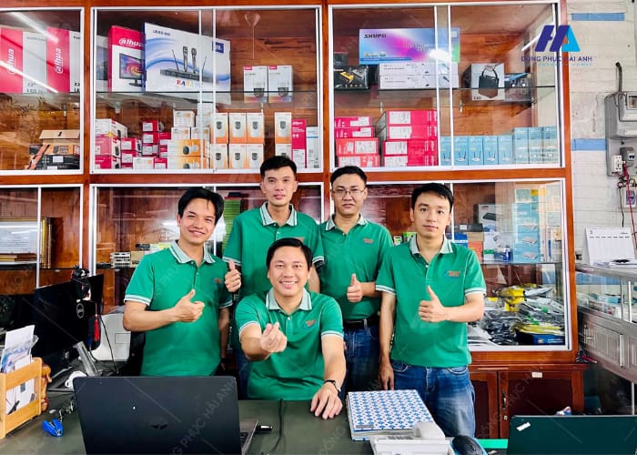 FLy88 quaytay.tv bóng đá vải Piquecool với độ co giãn và khả năng thấm hút tuyệt vời