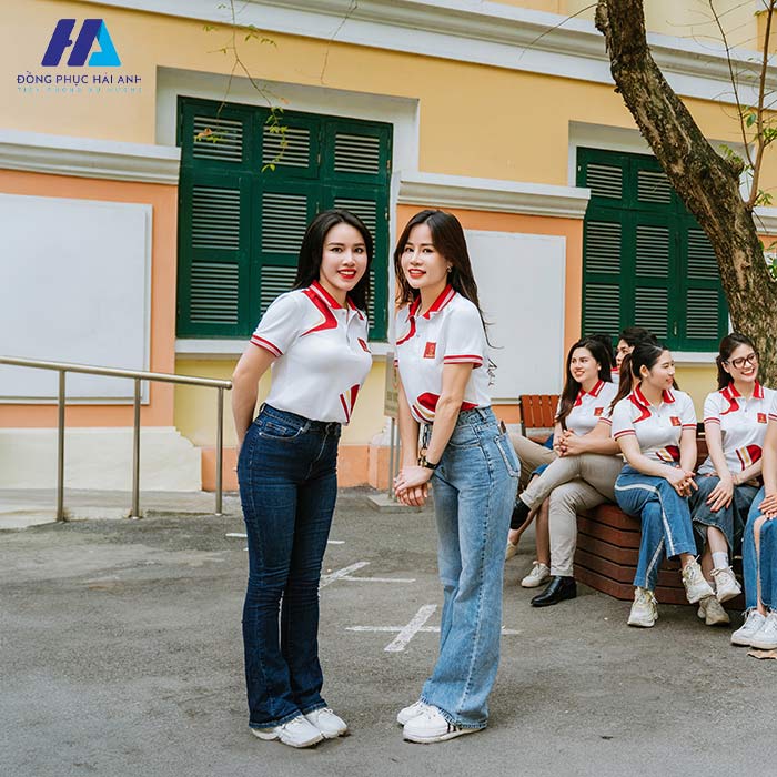 In logo họp lớp 20 năm trên các mẫu Fly88 com giải trí trực tuyến Nhà Cái FLY88.COM Xanh Chín, Uy Tín Tặng 188k