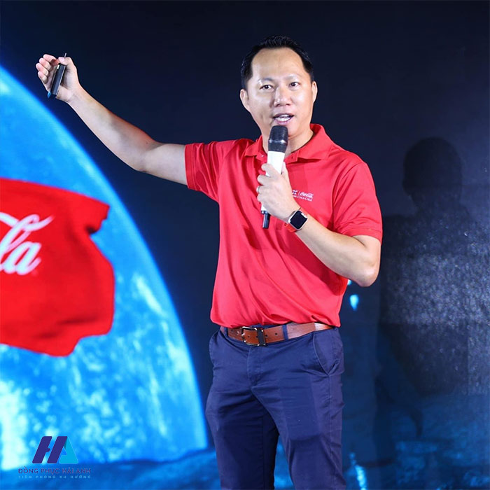 FLy88 quaytay.tv bóng đá Fly883 Mở Tài Khoản Coca Cola thanh lịch, lịch sự và trẻ trung 