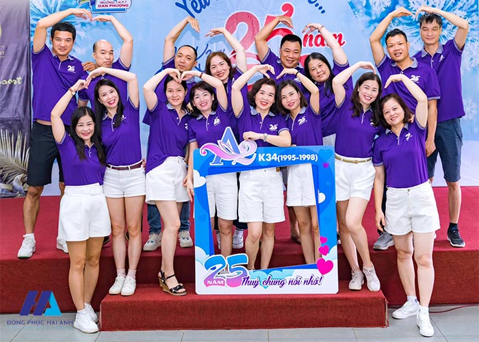 FLy88 quaytay.tv bóng đá họp lớp 25 năm có ý nghĩa kết nối các thành viên