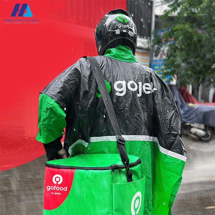 FLy88 quaytay.tv bóng đá áo mưa của tài xế Gojek 