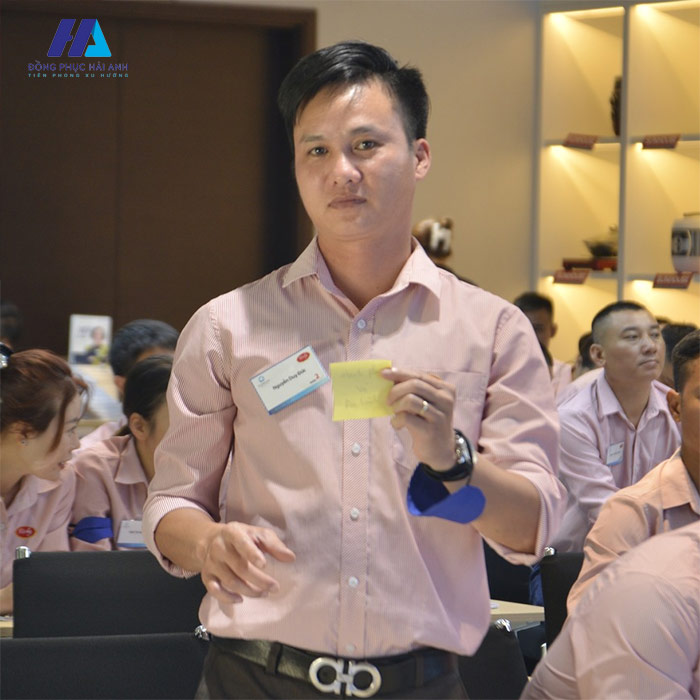 FLy88 quaytay.tv bóng đá Richy mang phong cách thanh lịch, trẻ trung 