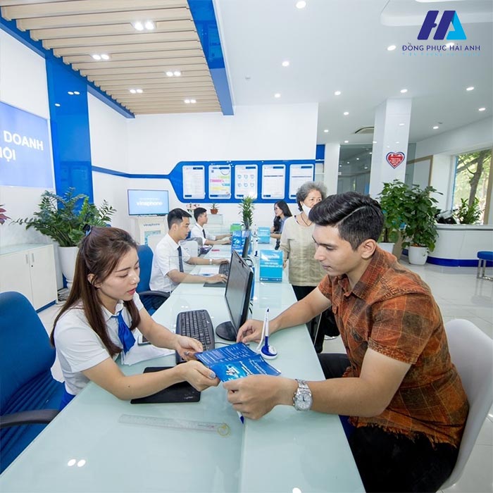 Đặc trưng về thiết kế và màu sắc bộ Nhà Cái FLY88.COM Xanh Chín, Uy Tín Tặng 188k nhân viên VNPT 
