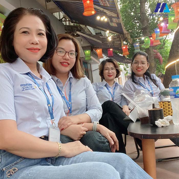 Lịch sự và chuyên nghiệp với mẫu FLY88 tặng nạp đầu 188K Nhà Cái FLY88.COM Xanh Chín, Uy Tín Tặng 188k Diana