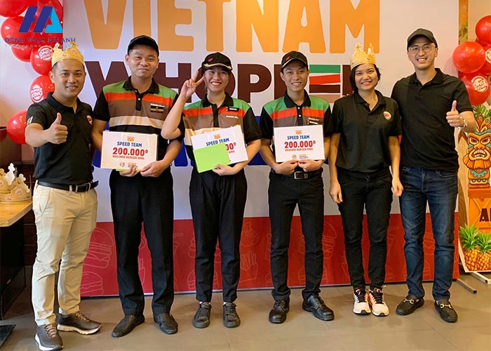 Các Trang Chủ Fly88.Com Uy Tín Đẳng Cấp Số 1 Châu Á được lựa chọn để may Nhà Cái FLY88.COM Xanh Chín, Uy Tín Tặng 188k nhân viên Burger King