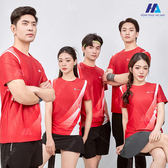 Thành phần polyester cao nên cho phép in chuyển nhiệt dễ dàng và đẹp