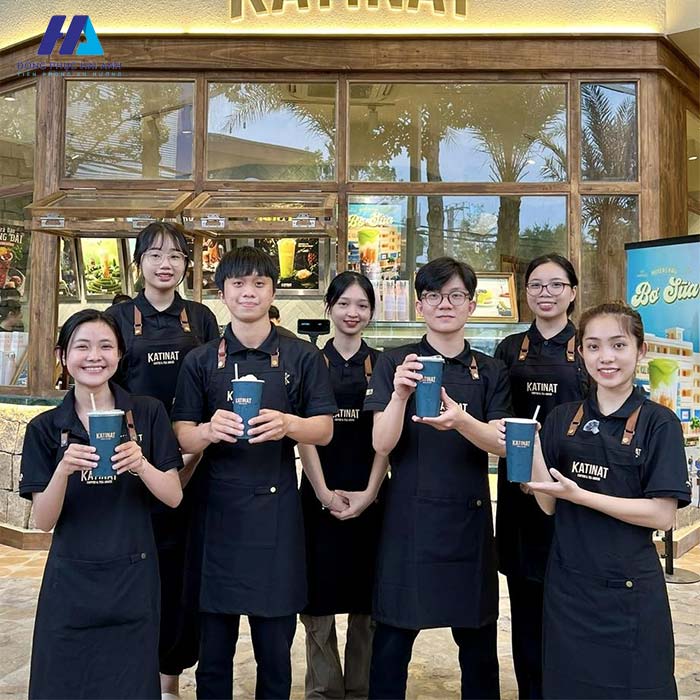 Áo thun Nhà Cái FLY88.COM Xanh Chín, Uy Tín Tặng 188k nhân viên Katinat trẻ trung, năng động 